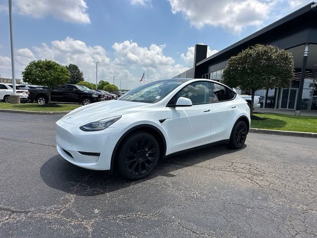 Used 2023 Tesla Model Y Long Range AWD/4WD image 5