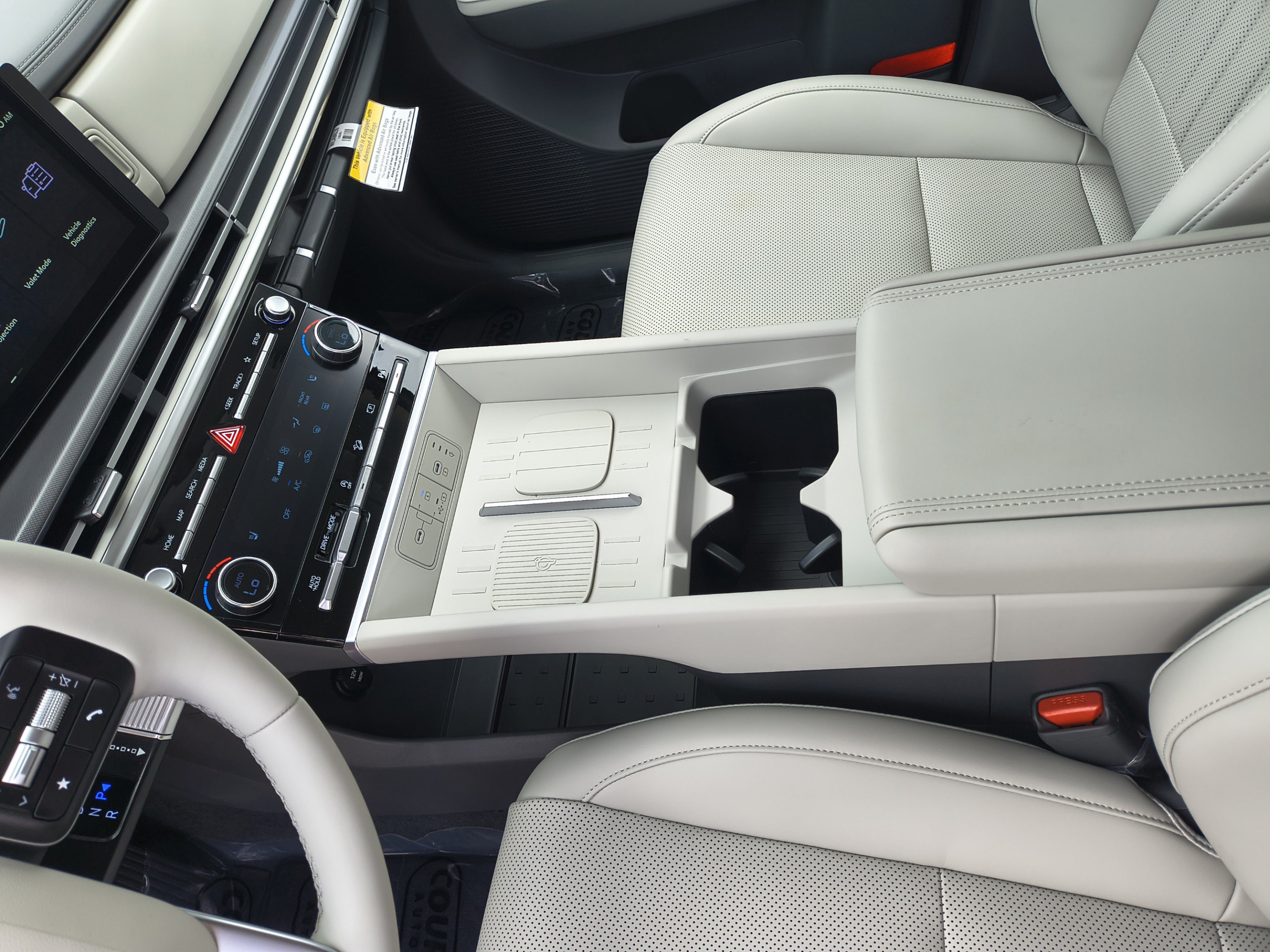 New 2027 Hyundai Santa Fe SEL FWD image 24