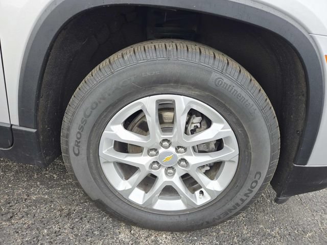 Certified 2022 Chevrolet Traverse LS AWD/4WD image 15