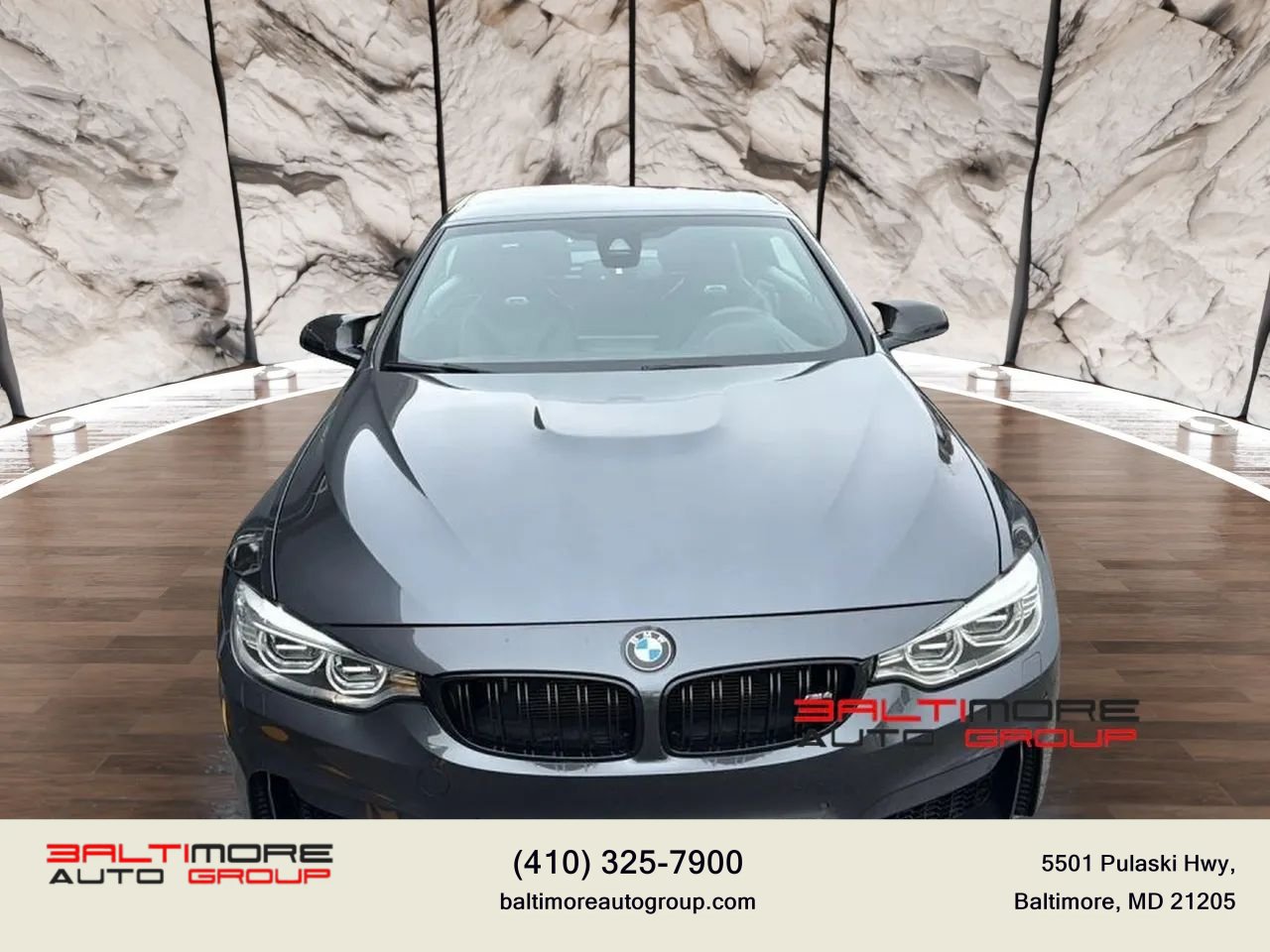 Used 2017 BMW M4 Convertible w/ Competition Package RWD image 4