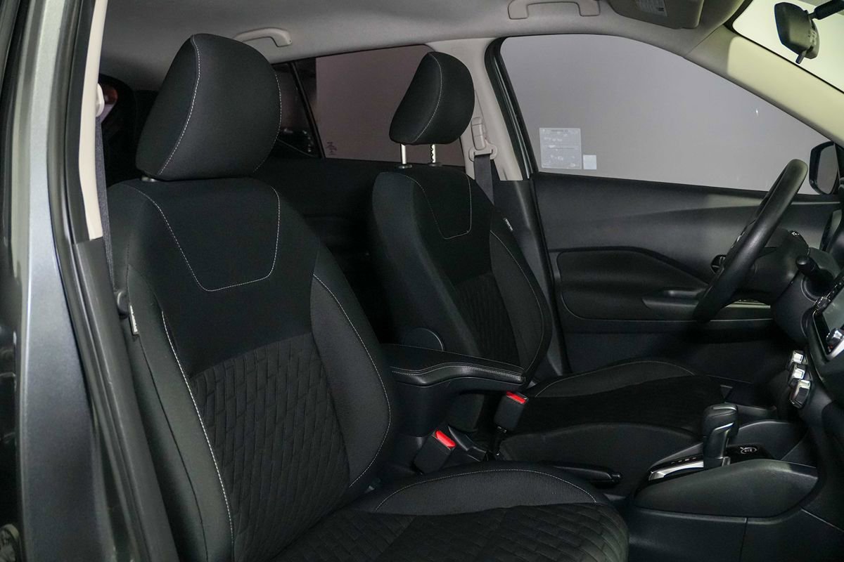Used 2021 Nissan Kicks S FWD image 24