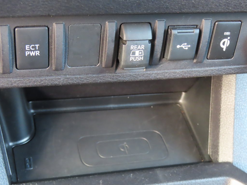 Used 2023 Toyota Tacoma TRD Off-Road image 7