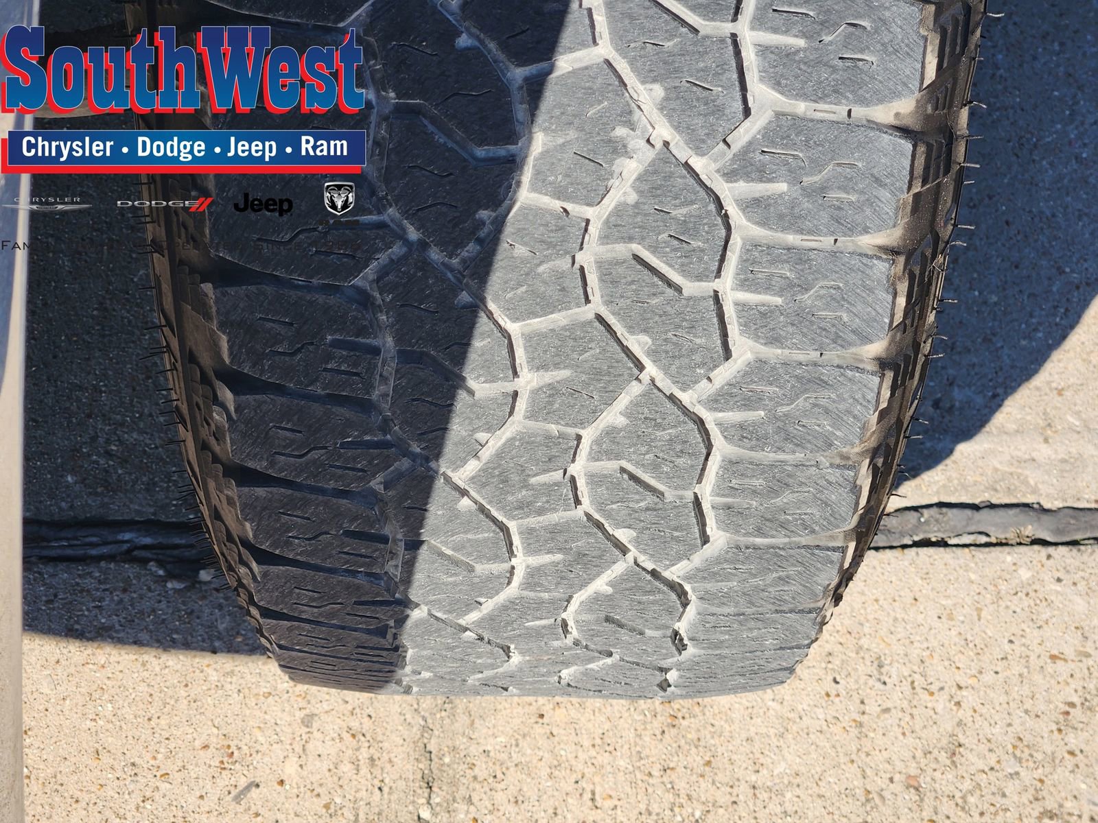 Used 2024 RAM 3500 Big Horn image 12