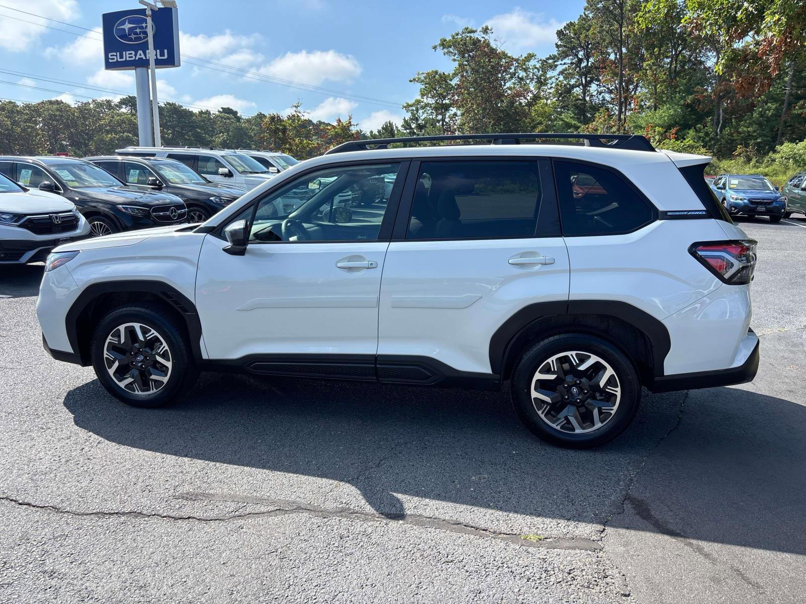 Certified 2025 Subaru Forester Premium image 6