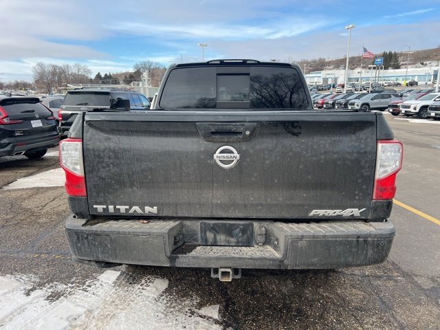 Used 2019 Nissan Titan PRO-4X w/ Pro-4x Convenience Package image 6
