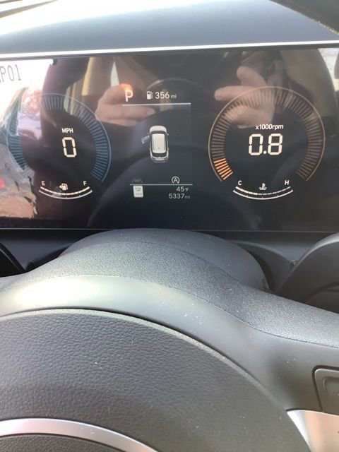 Certified 2025 Hyundai Tucson SE image 30