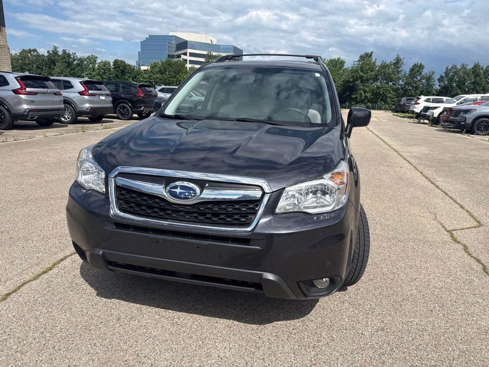 Used 2016 Subaru Forester 2.5i Premium AWD/4WD image 14