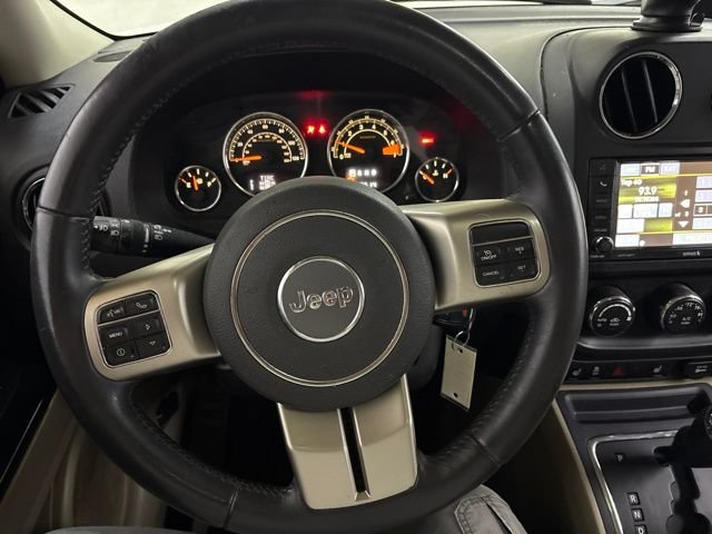 Used 2014 Jeep Patriot Limited w/ Sun/Sound Group AWD/4WD image 34