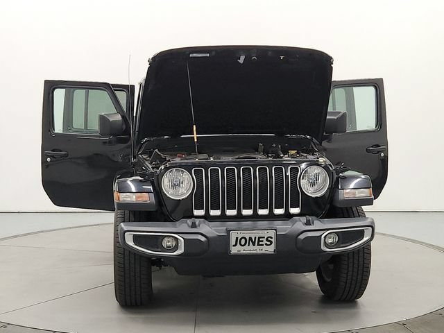 Used 2019 Jeep Wrangler Unlimited Sahara AWD/4WD image 10