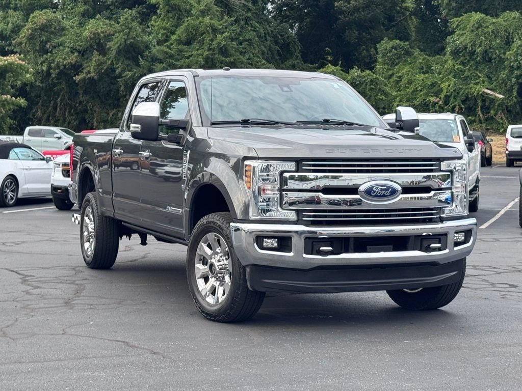 Used 2018 Ford F250 Lariat w/ Lariat Ultimate Package AWD/4WD image 1