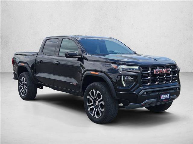 Used 2023 GMC Canyon AT4 w/ AT4 Premium Package AWD/4WD image 3