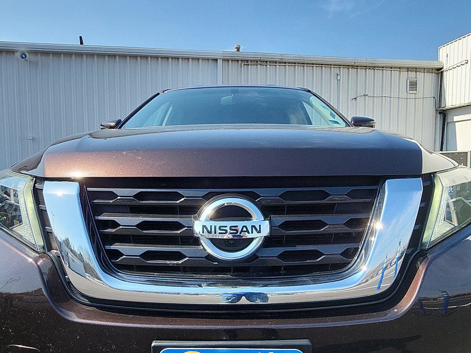 Used 2020 Nissan Pathfinder SL image 14