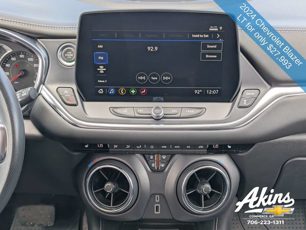 Used 2024 Chevrolet Blazer LT w/ Convenience Package FWD image 18