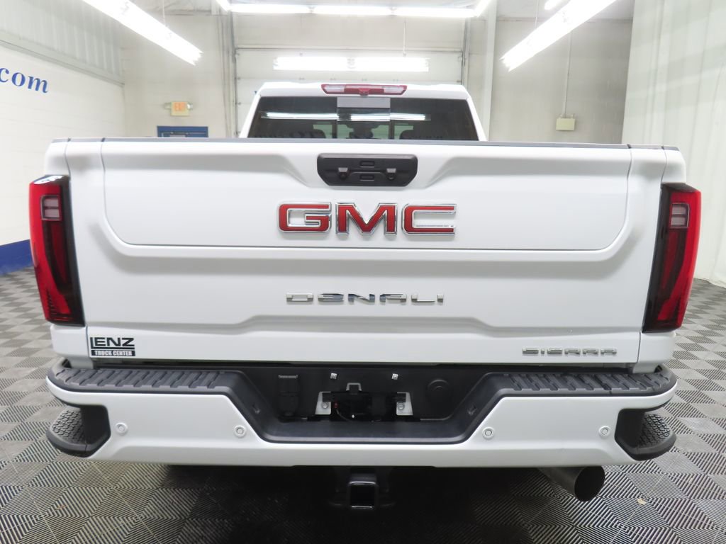 Used 2025 GMC Sierra 3500 Denali image 39