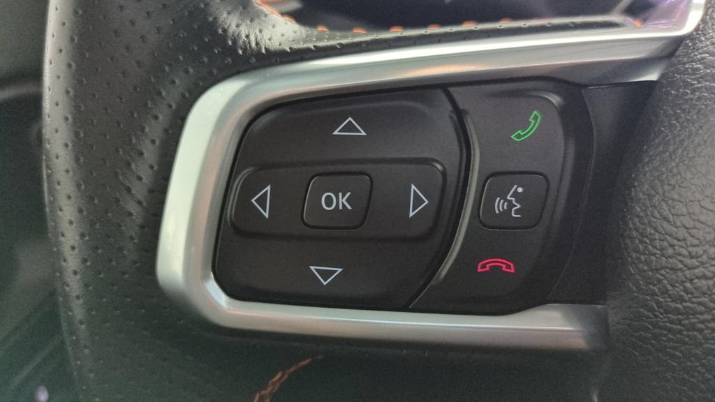 Used 2023 Jeep Gladiator Mojave w/ LED Lighting Group AWD/4WD image 19