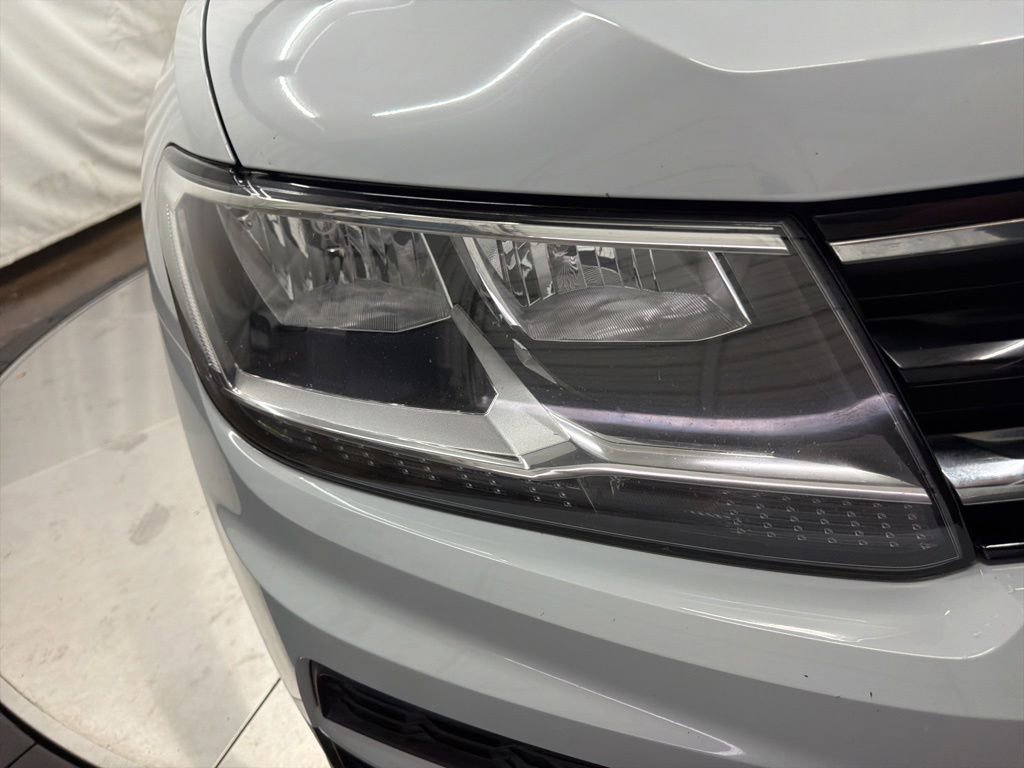 Used 2018 Volkswagen Tiguan SE FWD image 10