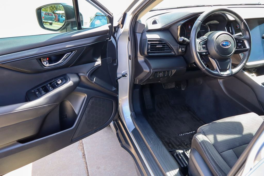 Used 2021 Subaru Outback Premium w/ Popular Package #1 AWD/4WD image 12
