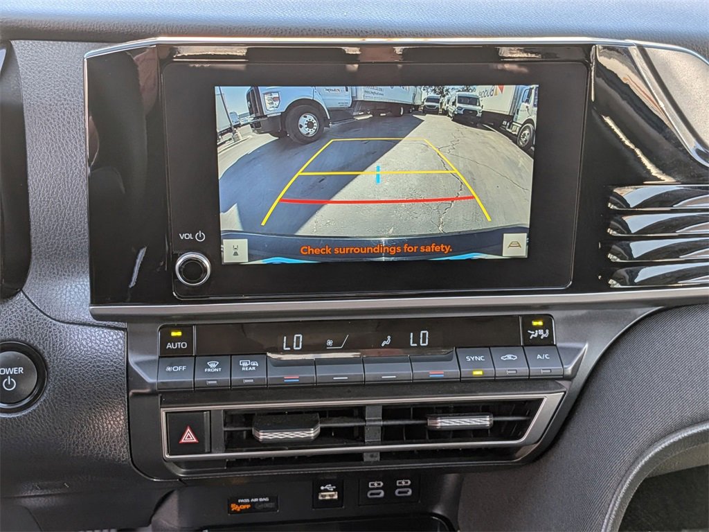 Used 2025 Toyota Camry LE image 18