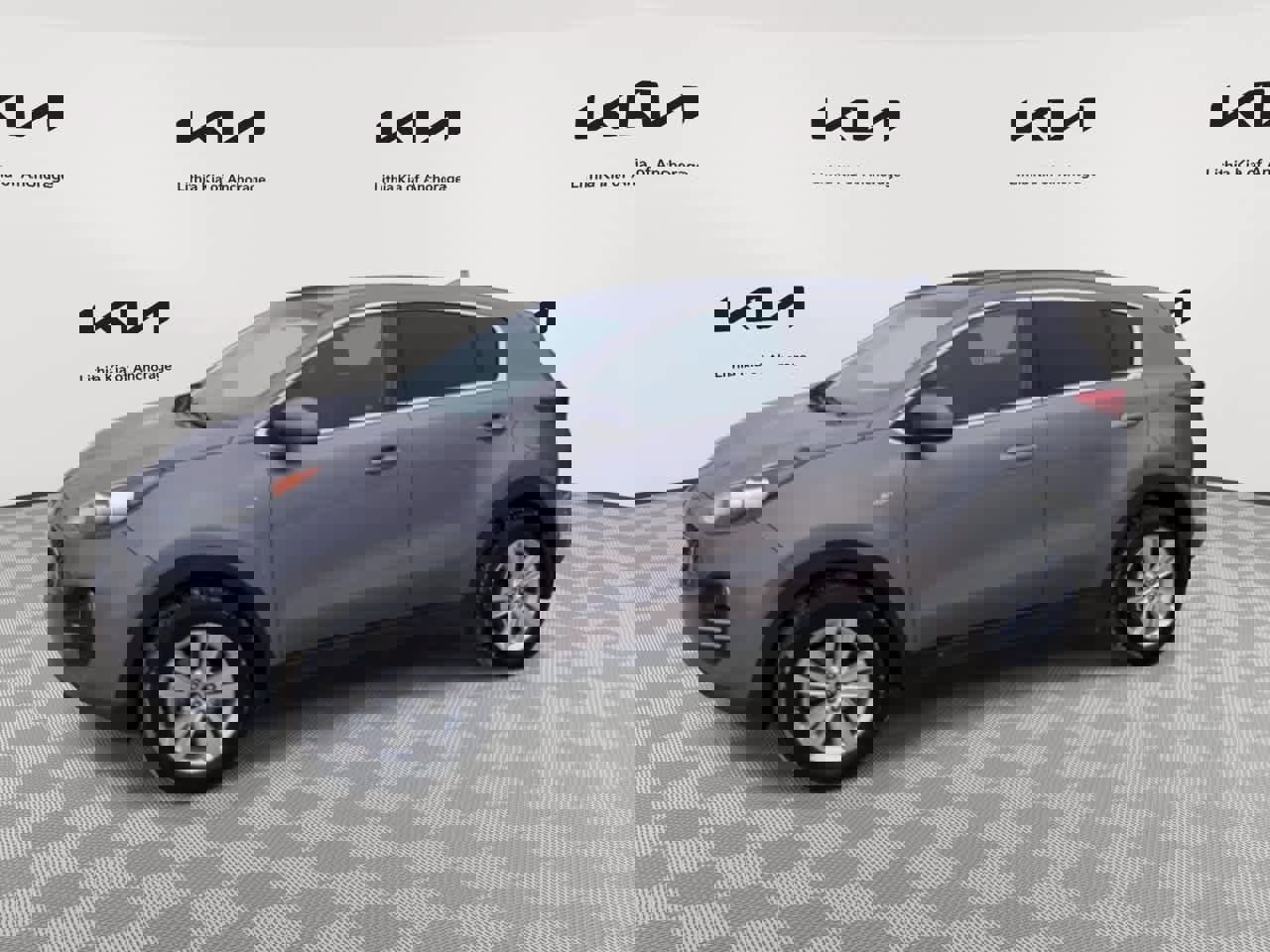 Used 2018 Kia Sportage LX image 4