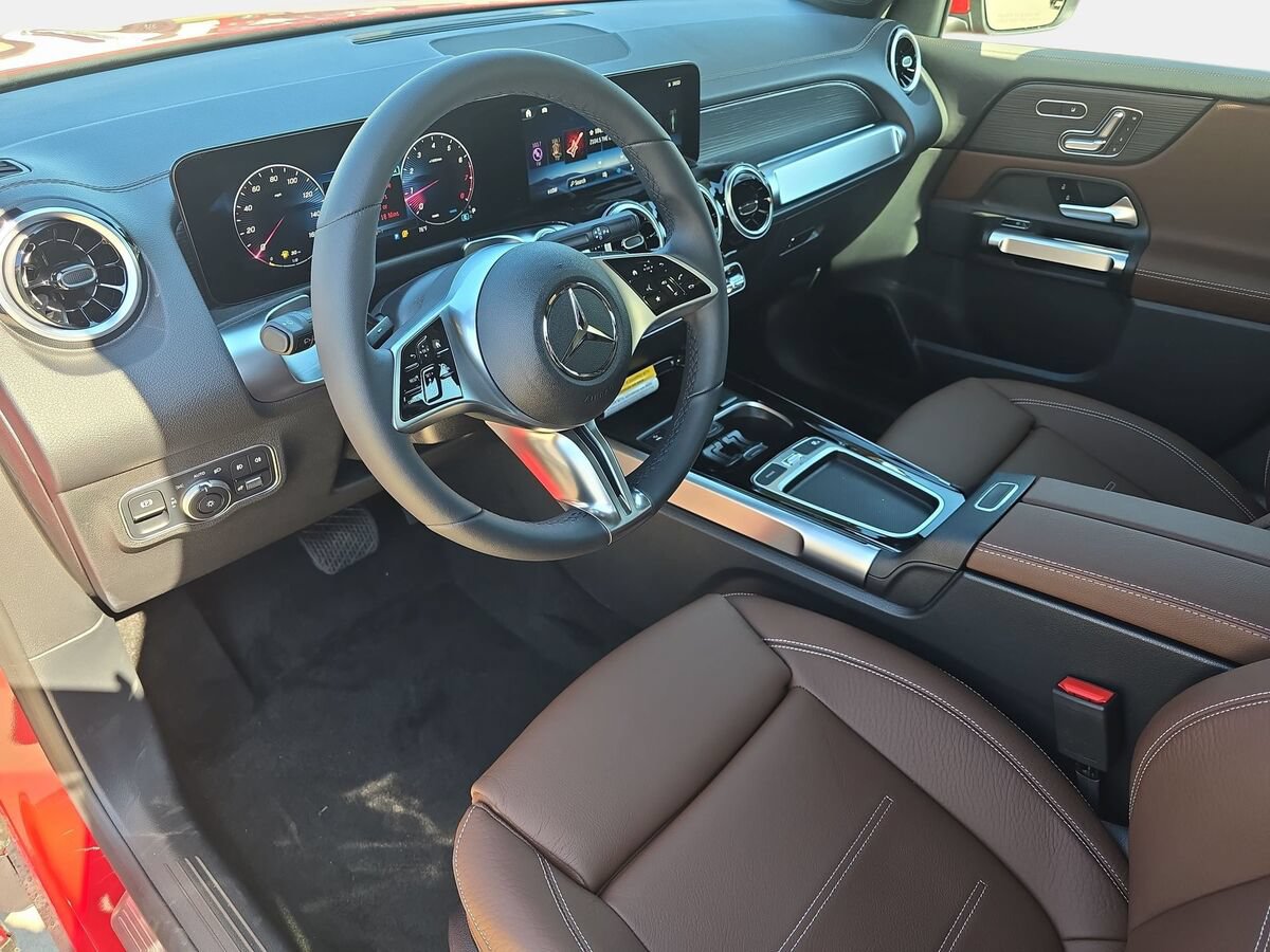 New 2026 Mercedes-Benz GLB 250 image 15