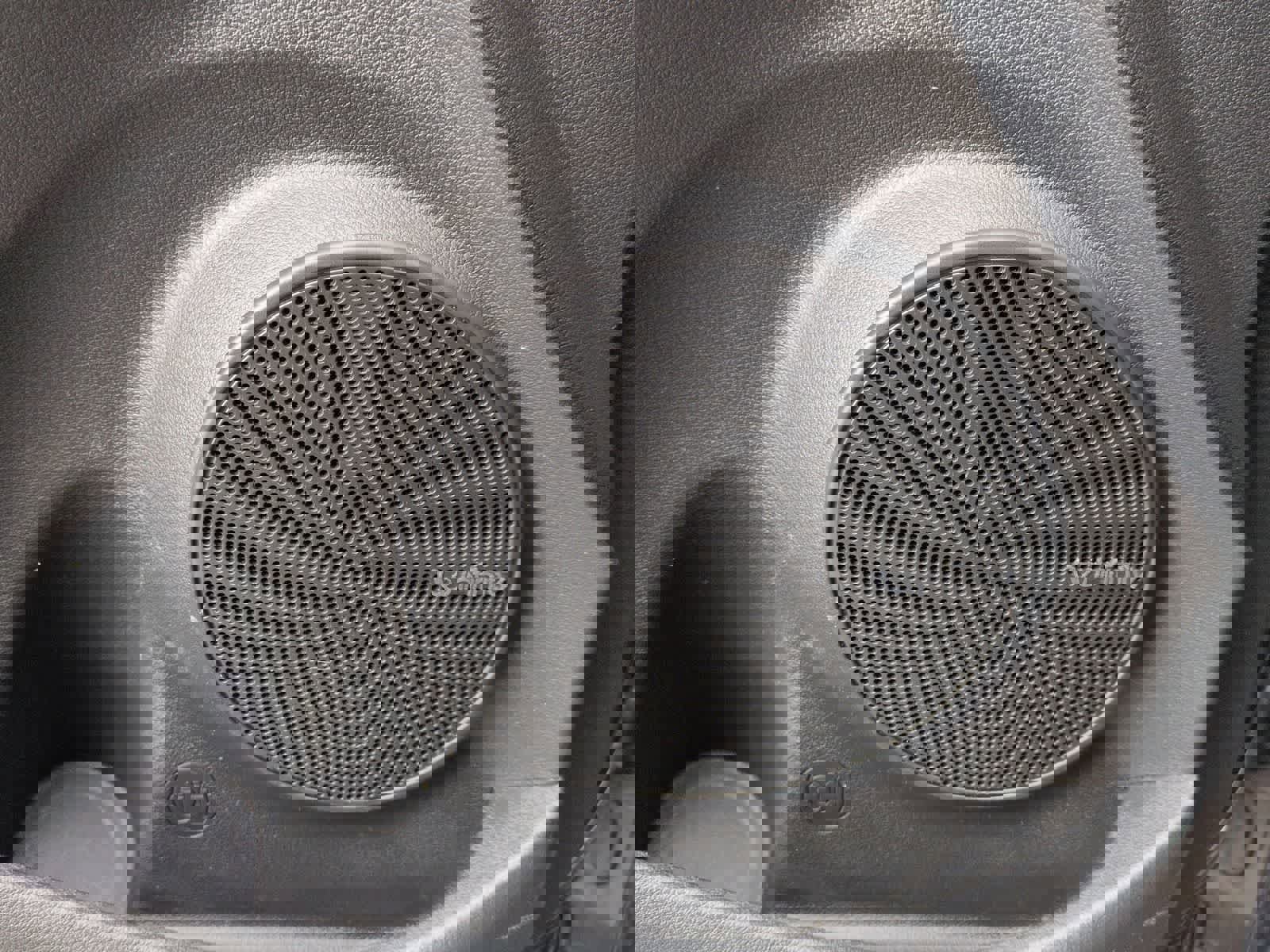 Used 2019 Hyundai Kona Limited image 28