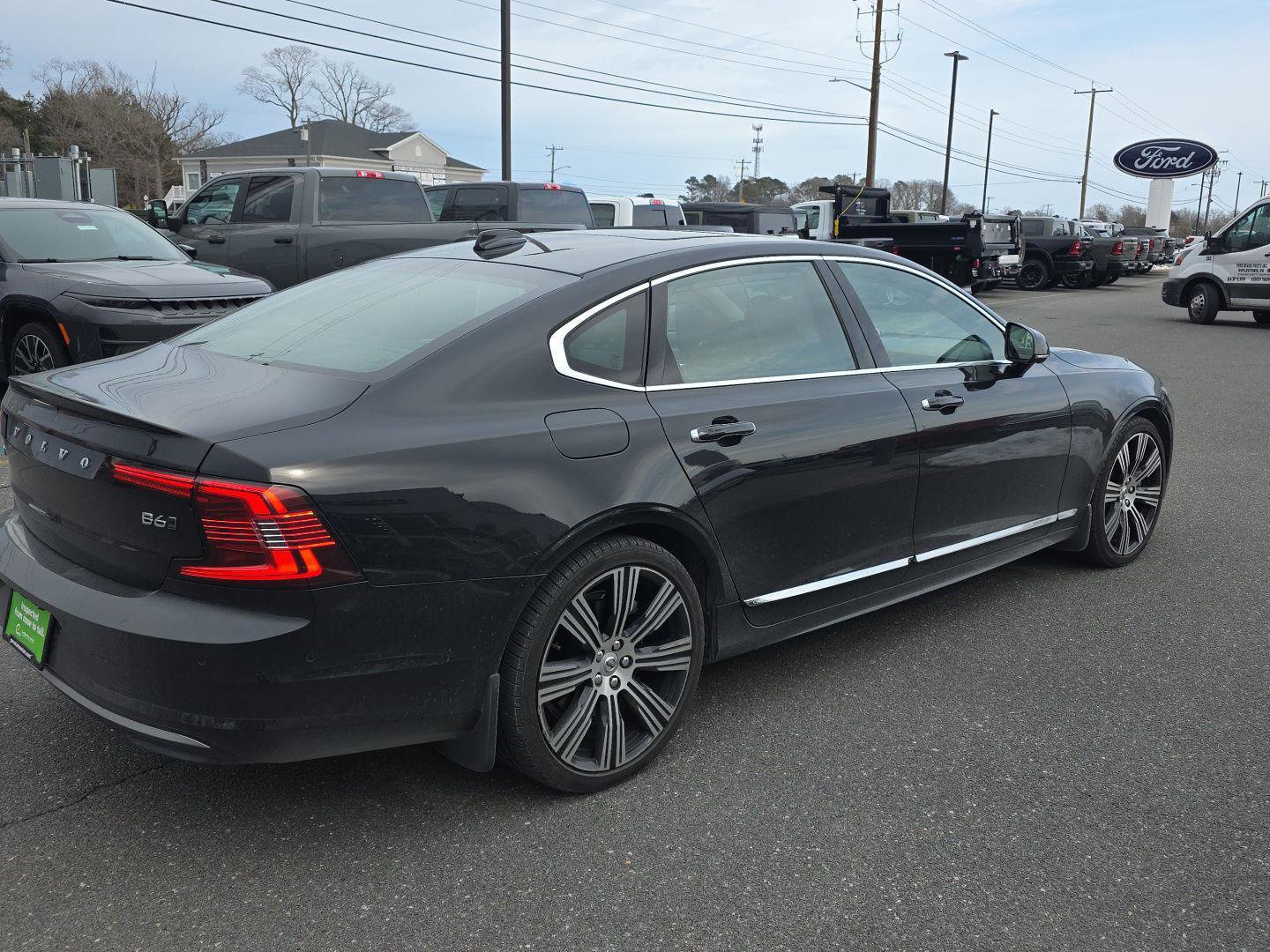 Used 2022 Volvo S90 B6 Inscription w/ Advanced Package image 10