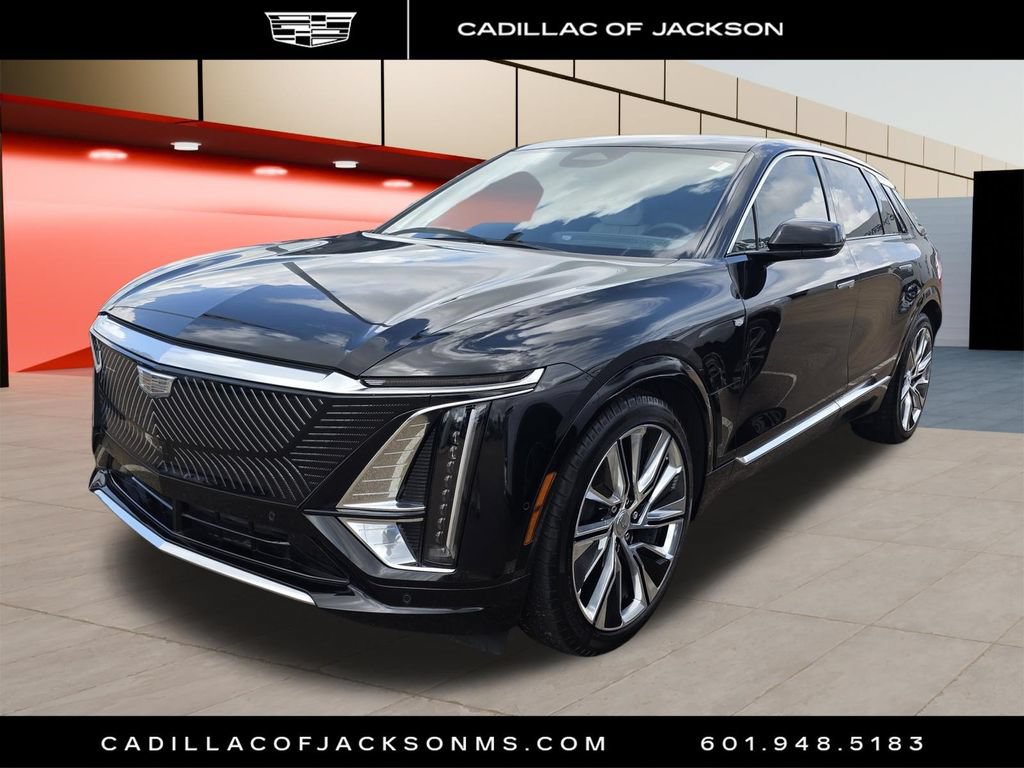 Used 2024 Cadillac Lyriq Luxury