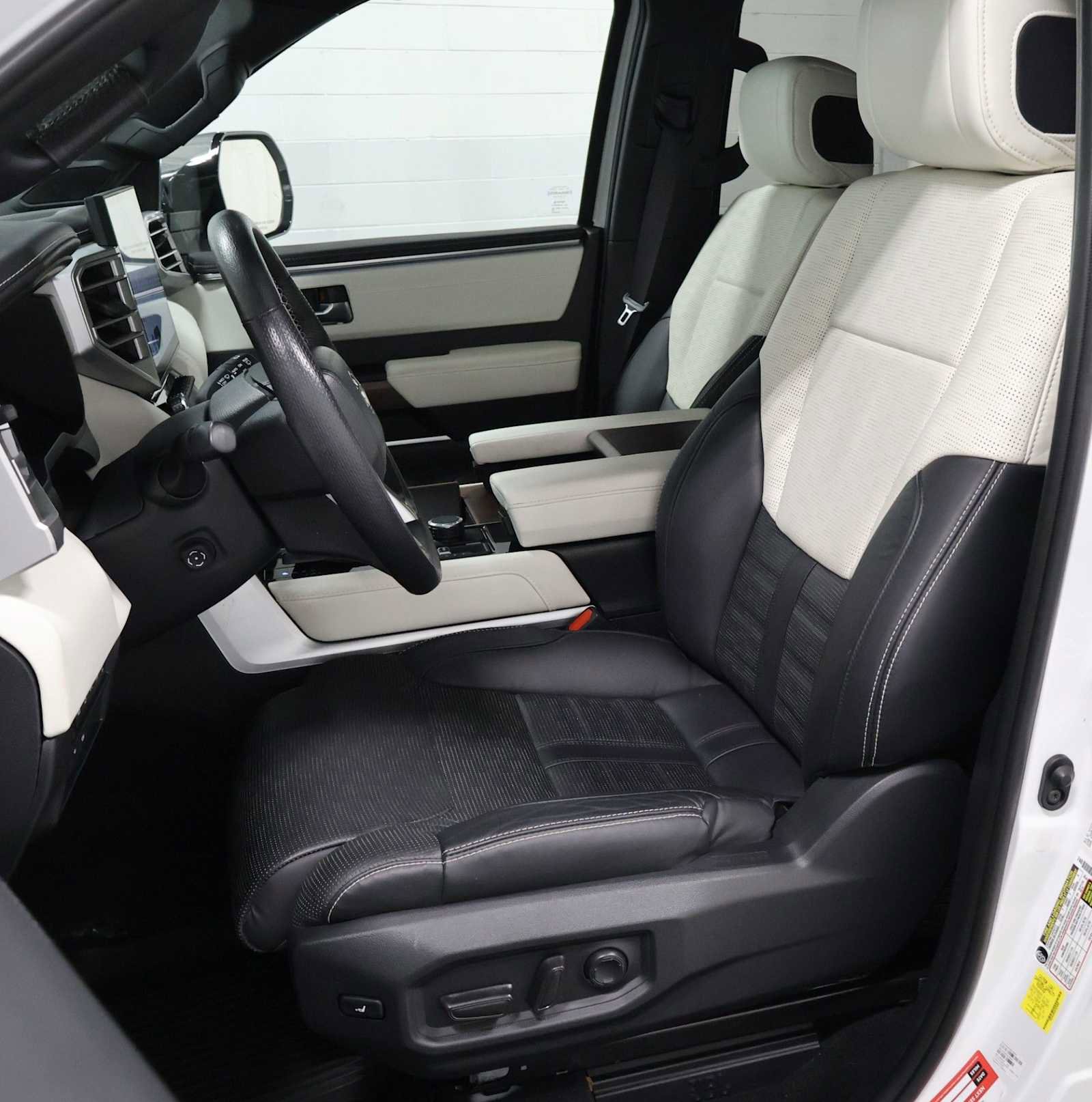 Used 2024 Toyota Sequoia Capstone AWD/4WD image 5