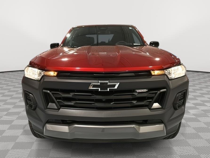 Used 2024 Chevrolet Colorado Trail Boss w/ Technology Package image 8