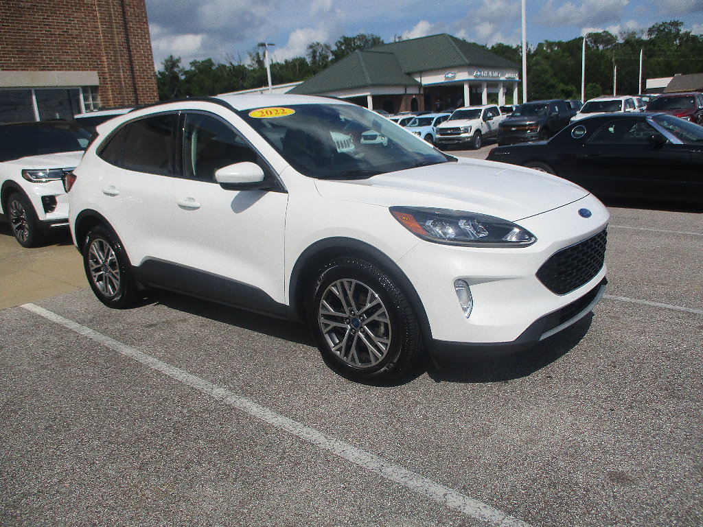 Used 2022 Ford Escape SEL FWD image 1