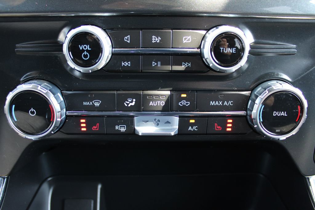 Used 2022 Ford F150 XLT w/ Equipment Group 302A High image 27