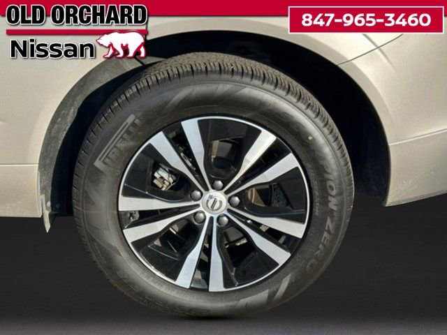 Used 2025 Volvo XC60 B5 Core AWD/4WD image 6