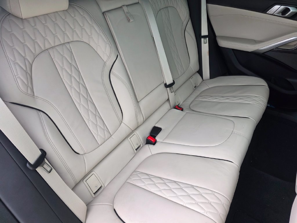 Certified 2025 BMW X6 M60i AWD/4WD image 22