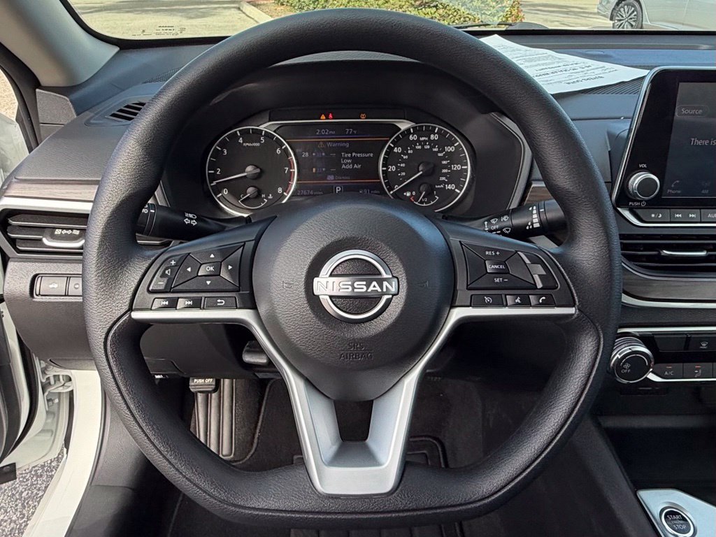 Certified 2025 Nissan Altima 2.5 SV FWD image 15