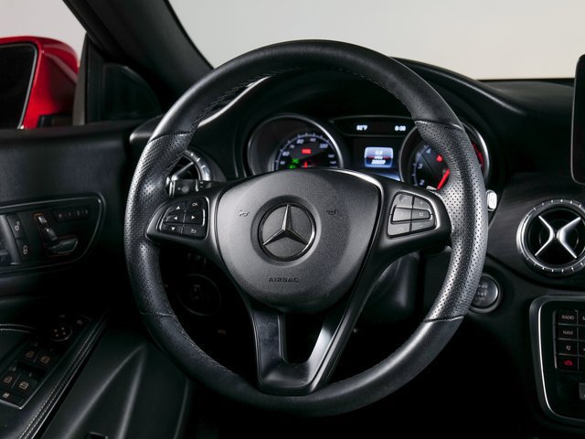 Used 2019 Mercedes-Benz CLA 250 4MATIC image 13