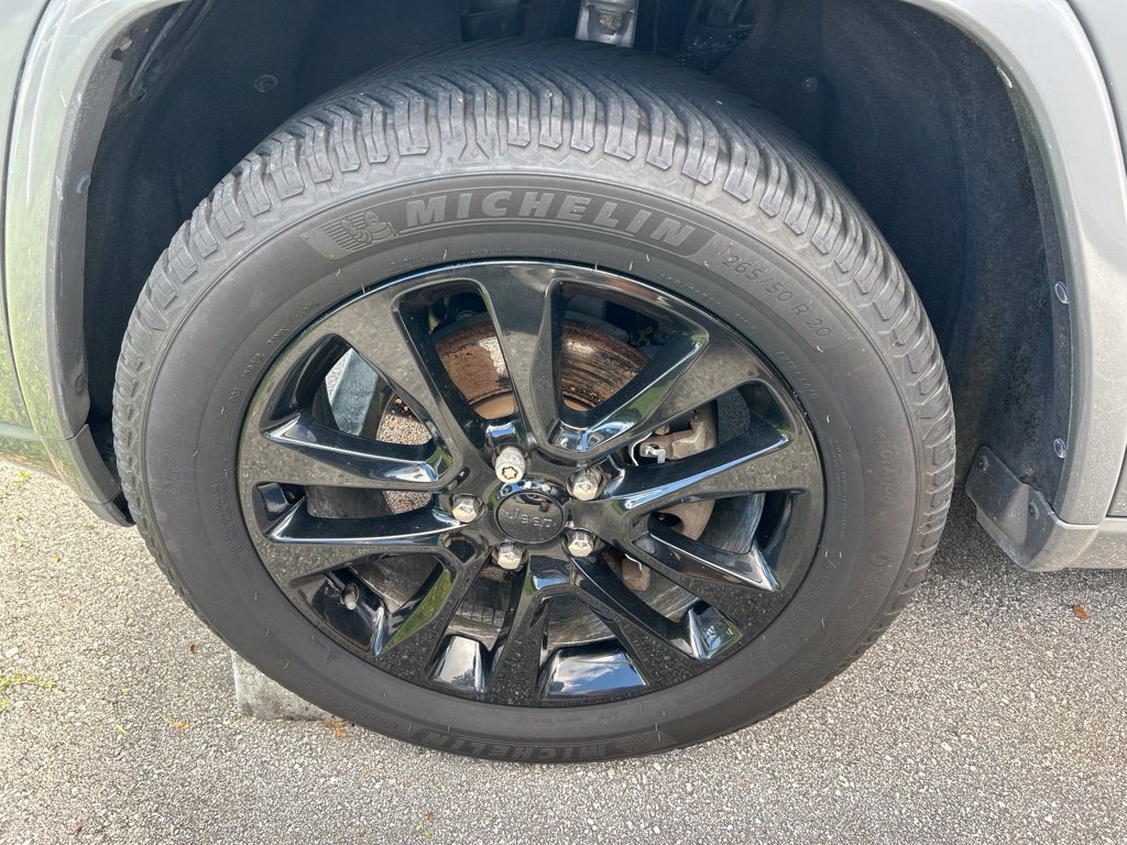 Used 2019 Jeep Grand Cherokee Altitude RWD image 51