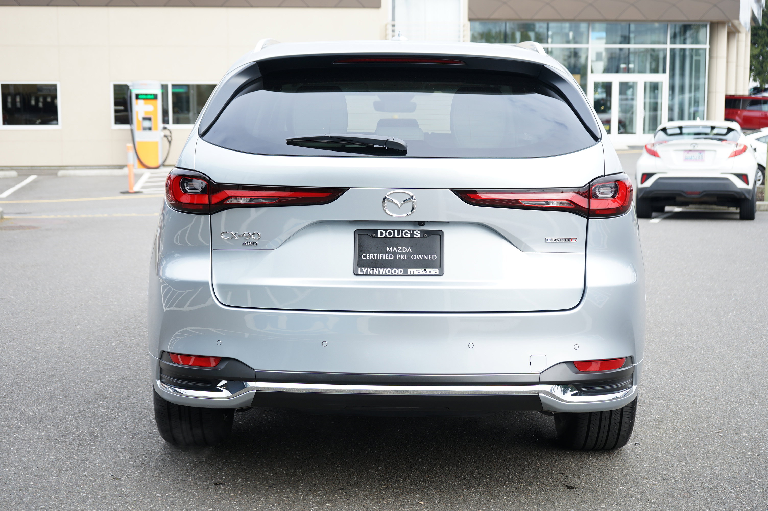 Certified 2025 MAZDA CX-90 3.3 Turbo S w/ Premium Package image 4