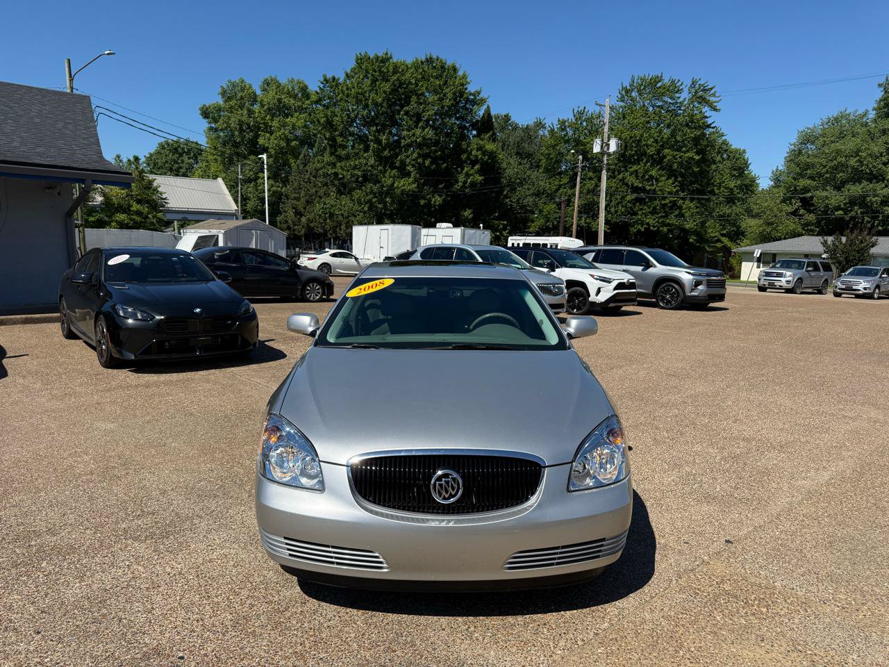 Used 2008 Buick Lucerne CXL w/ Driver Confidence Package FWD image 2