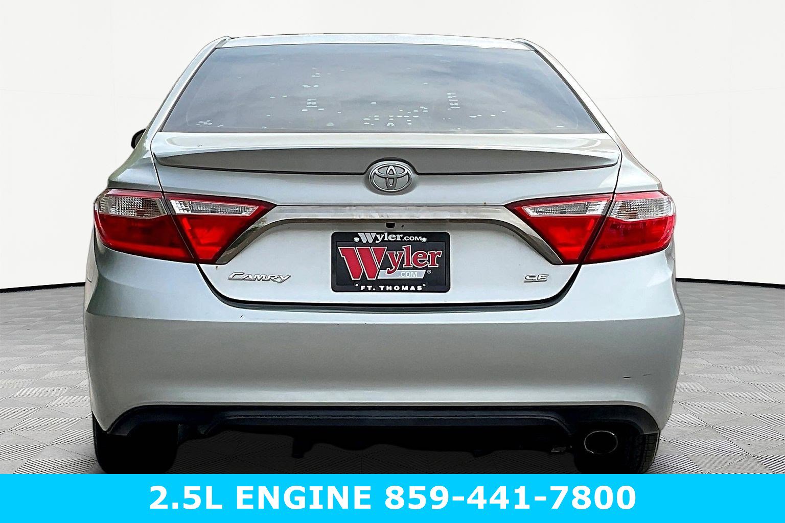 Used 2017 Toyota Camry SE w/ Protection Package (Q2) FWD image 5