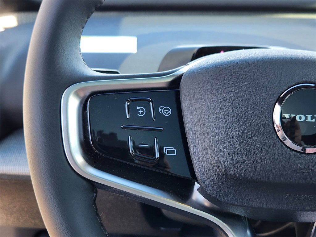 New 2026 Volvo EX30 Cross Country Ultra image 14