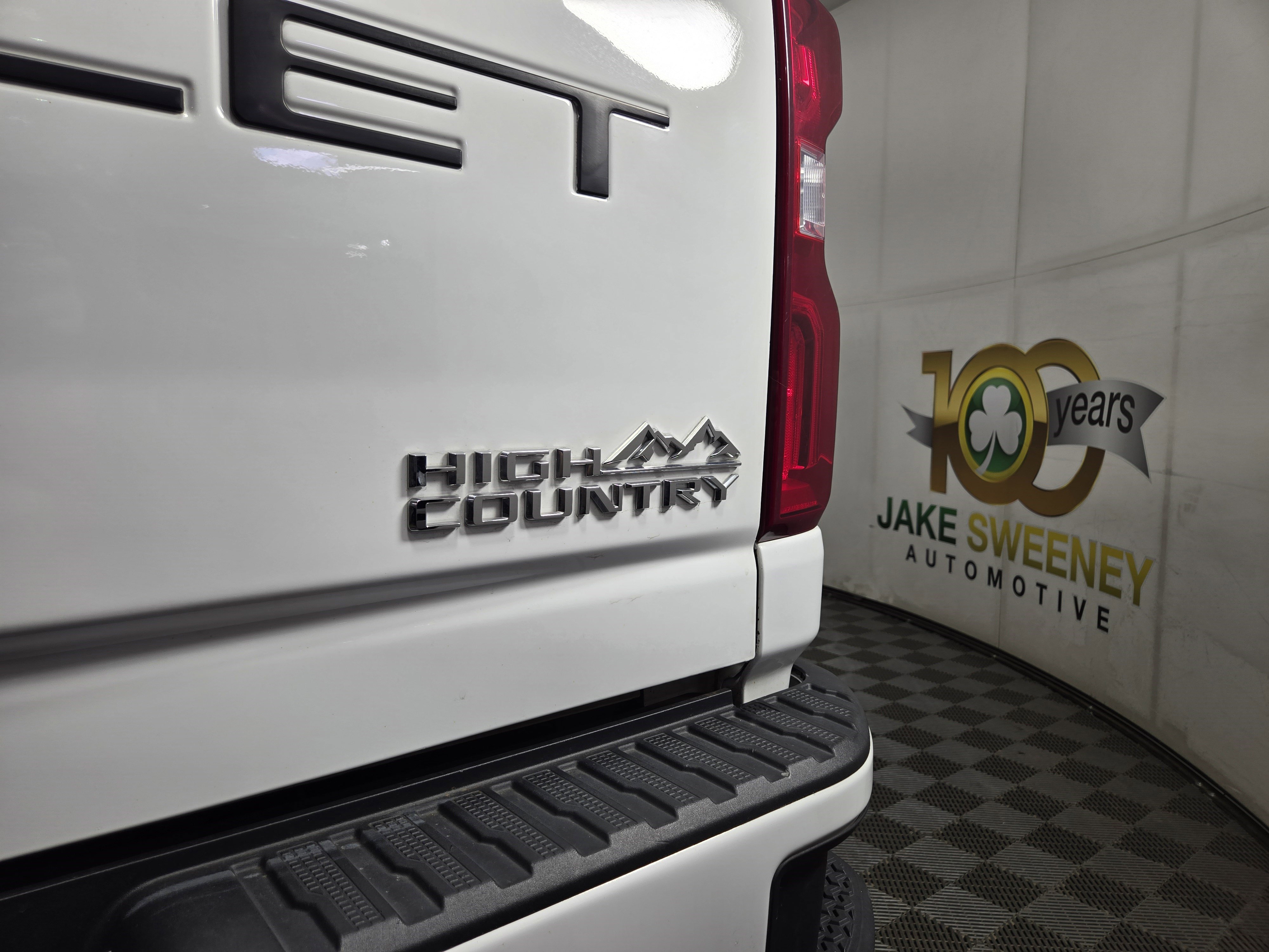 Used 2021 Chevrolet Silverado 3500 High Country w/ Z71 Off-Road Package image 38