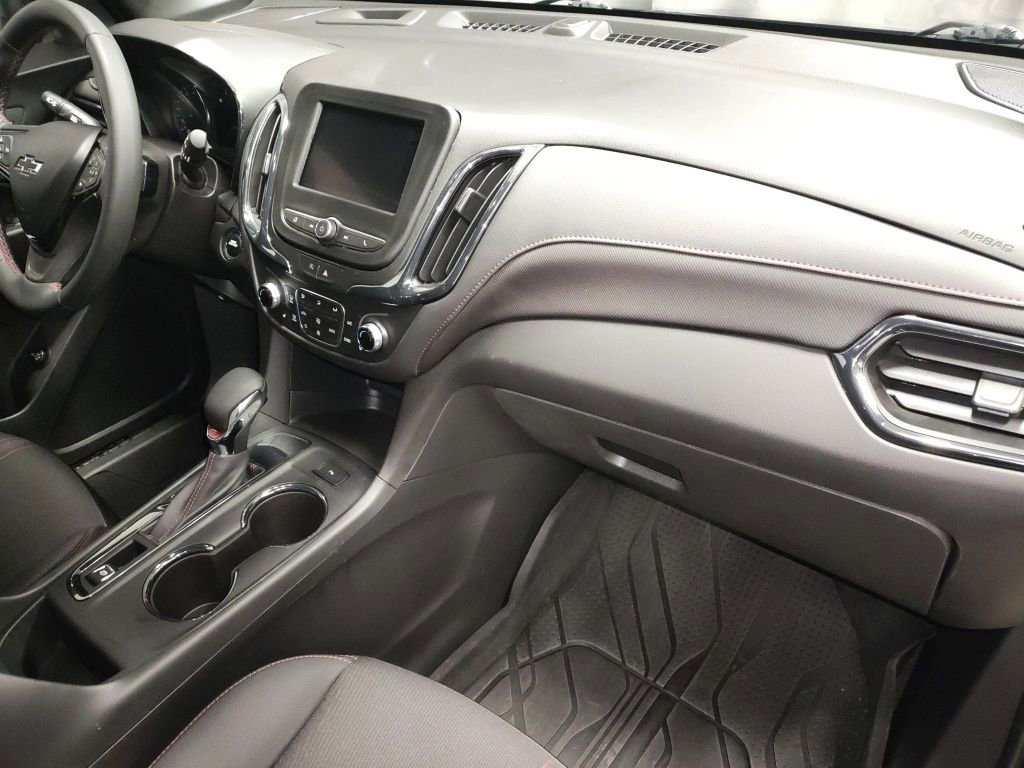 Used 2023 Chevrolet Equinox RS w/ LPO, Floor Liner Package image 8