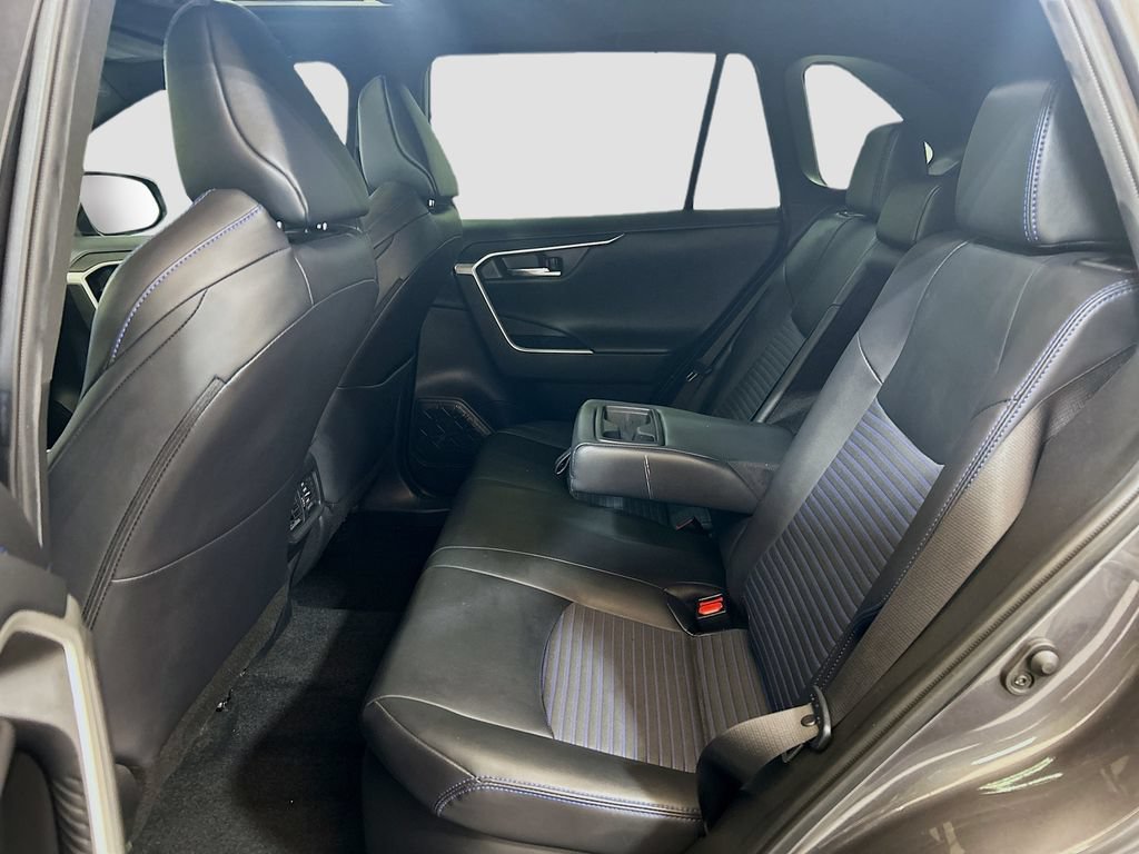 Used 2024 Toyota RAV4 XSE AWD/4WD image 22