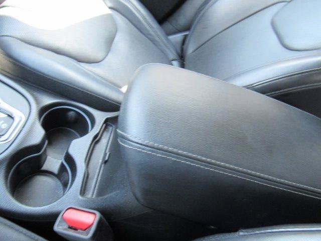 Used 2019 Jeep Cherokee Limited AWD/4WD image 37