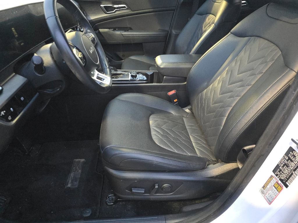 Used 2023 Kia Sportage X-Line w/ X-Line Premium Package image 14