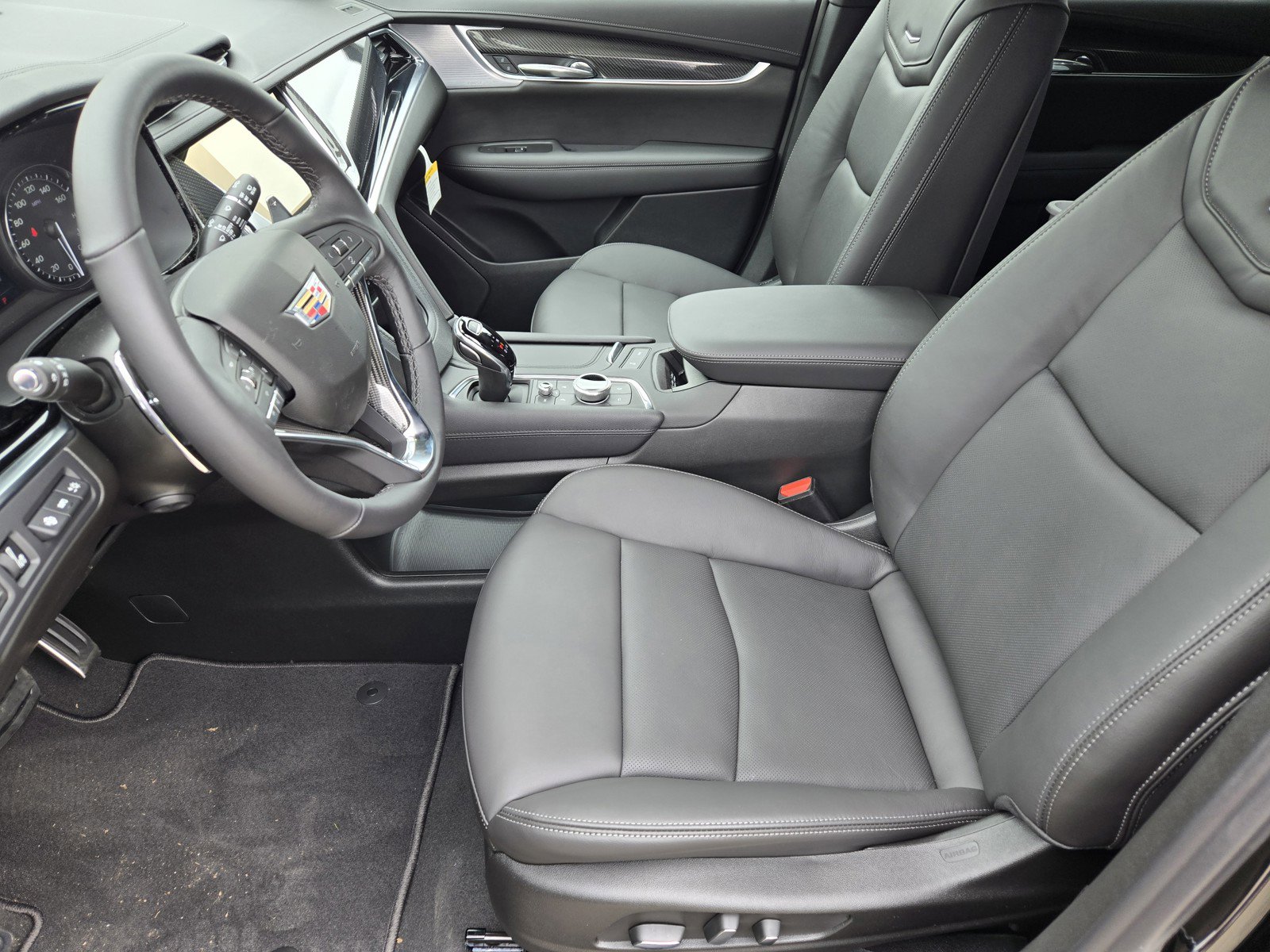 New 2025 Cadillac XT6 Sport w/ Technology Package AWD/4WD image 9