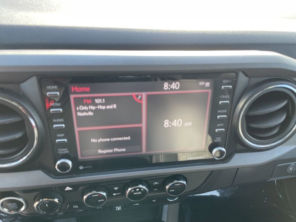 Used 2021 Toyota Tacoma TRD Sport w/ Technology Package image 10