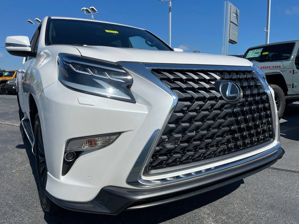 Used 2023 Lexus GX 460 Premium w/ Accessory Package AWD/4WD image 71