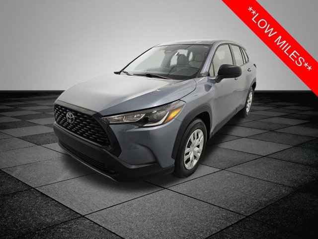 Certified 2024 Toyota Corolla Cross L AWD/4WD image 3
