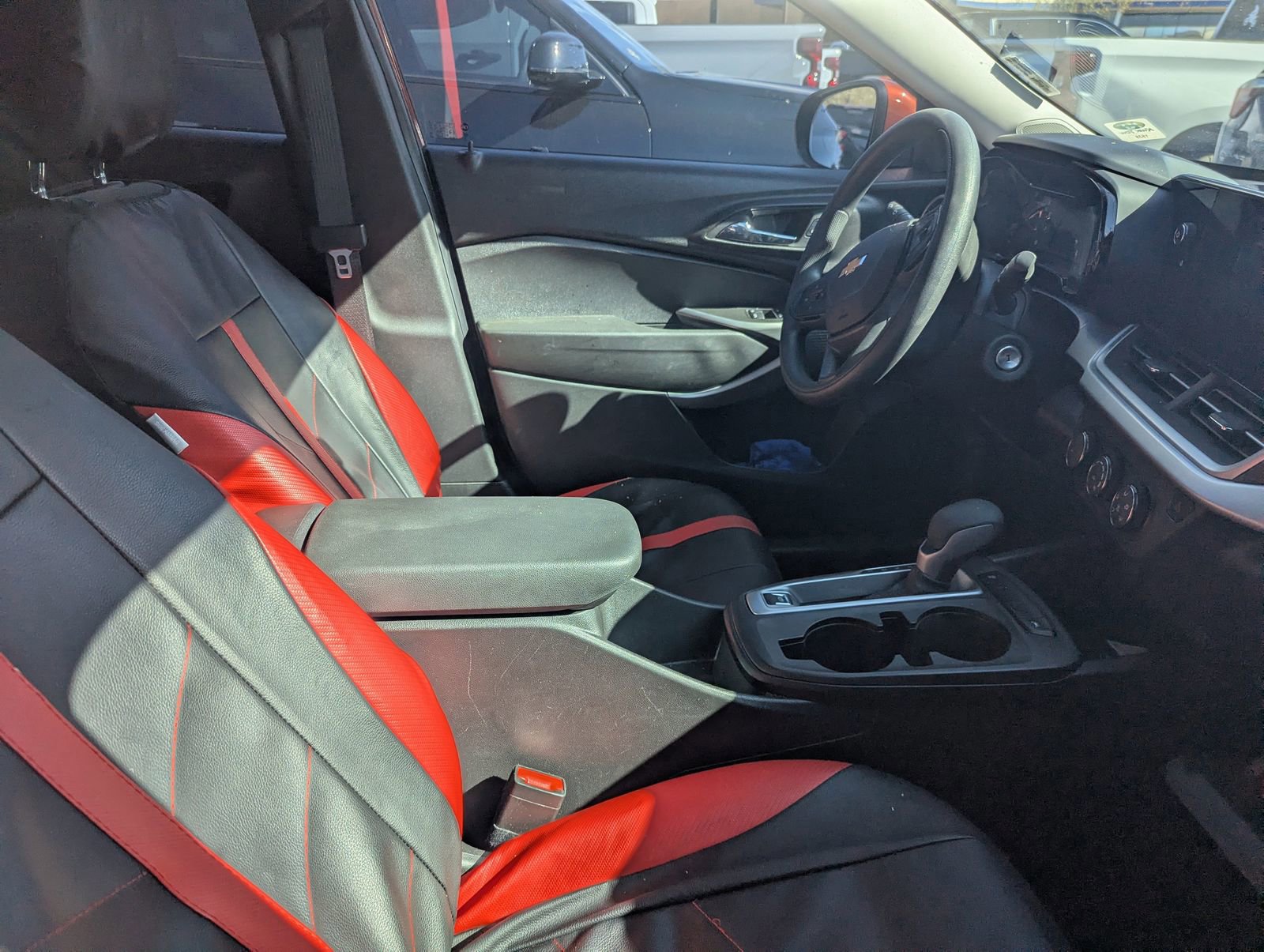 Certified 2024 Chevrolet Trax LS w/ LS Convenience Package image 5